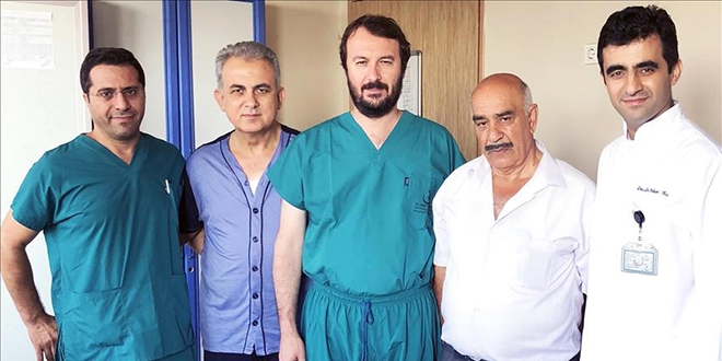 40 deneyimli doktor yurdun dört bir yanına 'hayat' veriyorlar