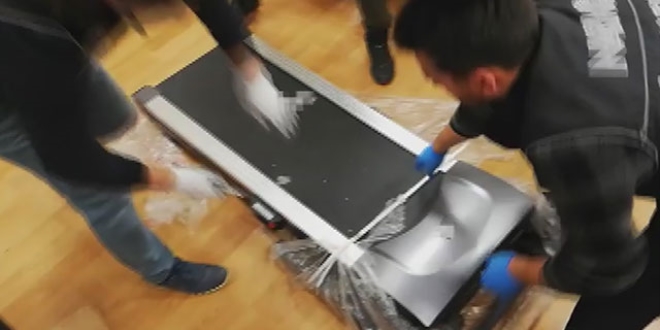 Koşu bandından uyuşturucu çıktı