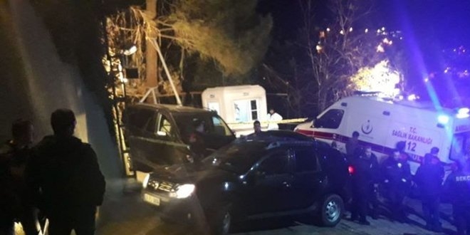 Eşi rahatsızlanan emekli polis kendi canına kıydı