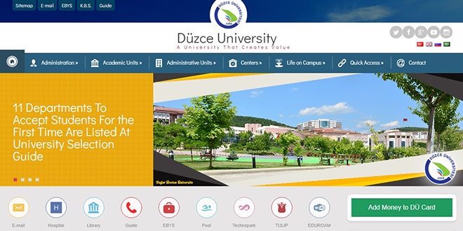 Bu üniversitenin internet sayfası 4 dilde hizmet sunuyor