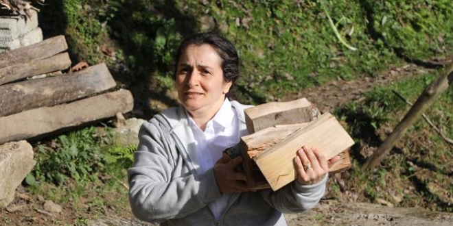 Köyde 3 yabancı dil bilen muhtar adayı