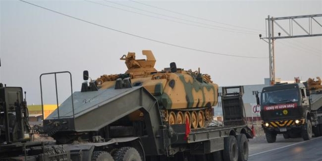 Cilvegözü Sınır Kapısı'na askeri araç sevkıyatı