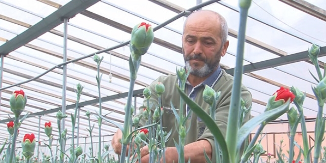 Günlük 200 liraya çalışacak işçi bulamıyorlar