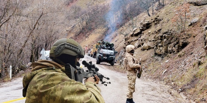 Tunceli'de mağarada sıkıştırılan 6 terörist öldürüldü