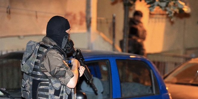 stanbul ve Mardin'de PKK yesi 12 kii yakaland