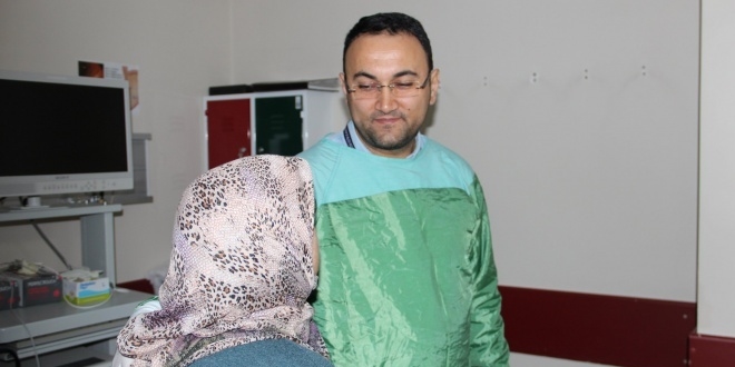 Yemek borusundan 3 santimetrelik kemik çıkarıldı