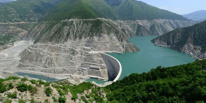 Türkiye'nin en hızlı akan nehri, göle döndü