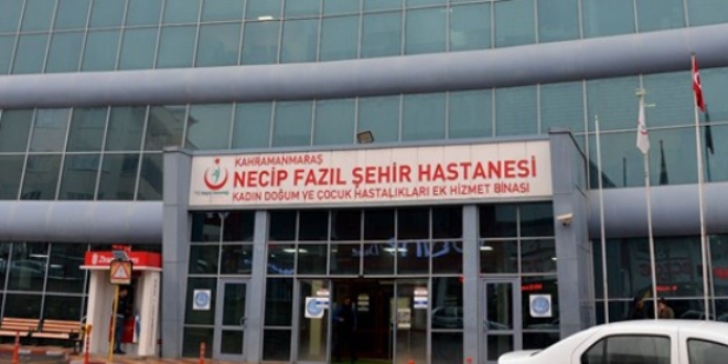 Hastanenin tuvaletinde doğurduğu bebeği çöp kovasına attı