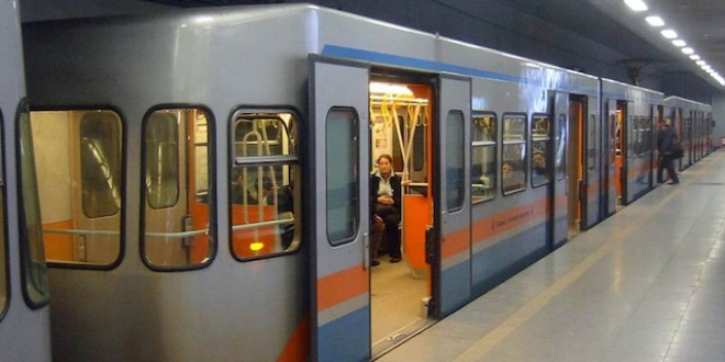 Metro seferleri normale döndü