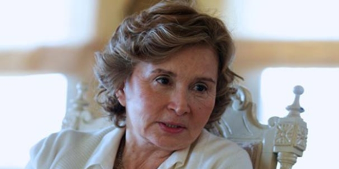 Nazlı Ilıcak'a 'Cumhurbaşkanına hakaret'ten hapis