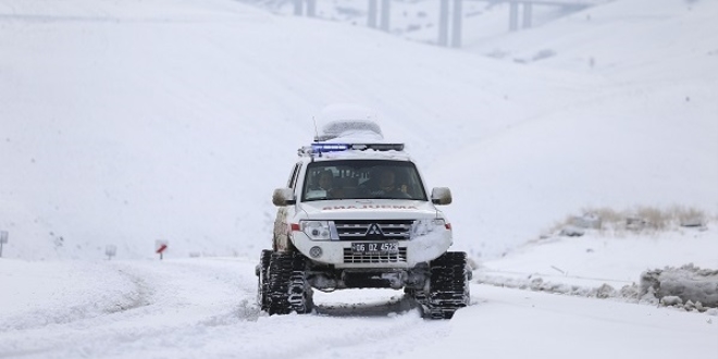 Paletli ambulanslar acil hastalar iin greve hazr