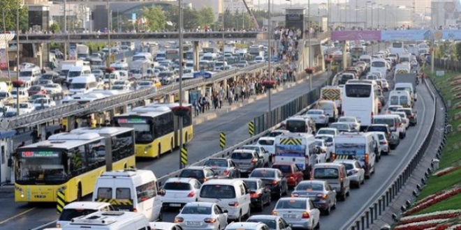 İstanbullular dikkat! Yılbaşında bu yollar trafiğe kapalı