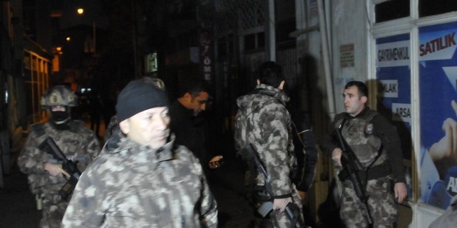 Kocaeli'de kahvehaneye pompalı tüfekle ateş açtı: 2 ölü