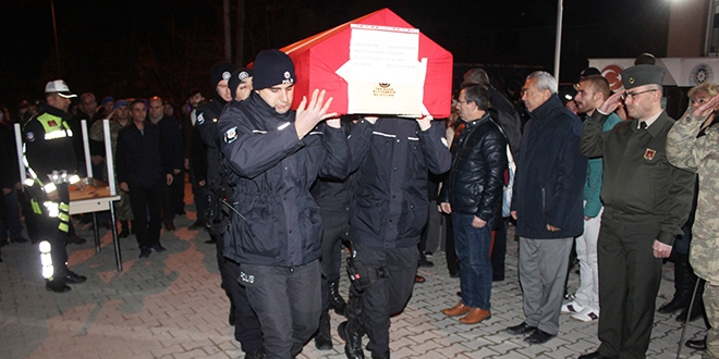 Kalp krizinden ölen polis memuru için tören düzenlendi