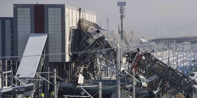 Hızlı tren kazasının telsiz konuşmaları ortaya çıktı