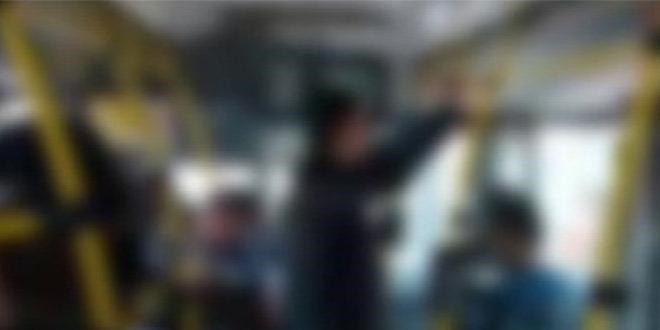Minibüste uyuyan üniversite öğrencisine taciz
