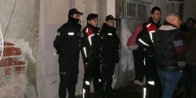 Yine bir kadın başından vurularak öldürüldü
