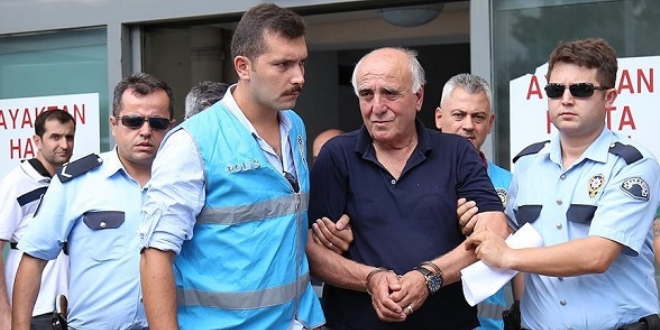 Hakan Şükür'ün babasına FETÖ üyeliğinden hapis istemi