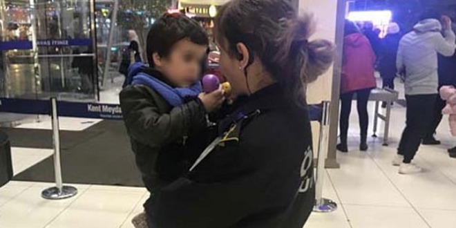 Çocuğunu AVM'de terk eden anne otelde bulundu