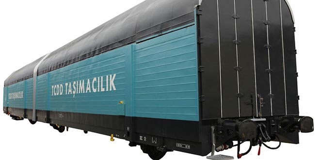 TÜLOMSAŞ araç taşıma vagonu üretti