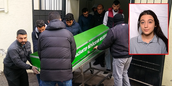Öğretmen anne kızının acı haberini okulda aldı