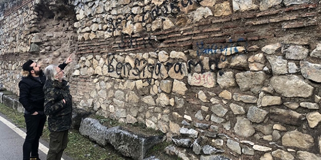 'Bizden çektiğini Haçlı ordularından çekmedi'