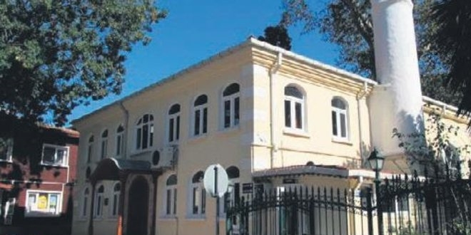 4 asırlık cami sahipsiz kaldı