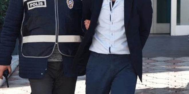 3 ilde FETÖ operasyonu: 12 astsubay gözaltında