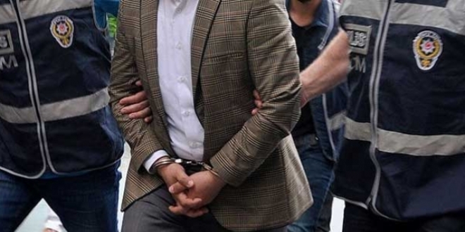 Bursa'da FETÖ operasyonu: 14 iş adamından 5'i tutuklandı