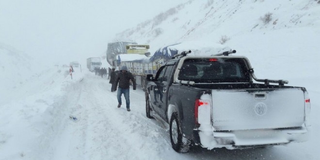 Bingöl-Erzurum karayolu ulaşıma kapandı