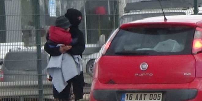 Polis ve zabıta bıktı, o bıkmadı