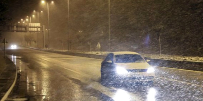İstanbul'da kar yağışı başladı