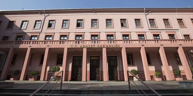 Bilirkişilerin rapor sürelerine takip