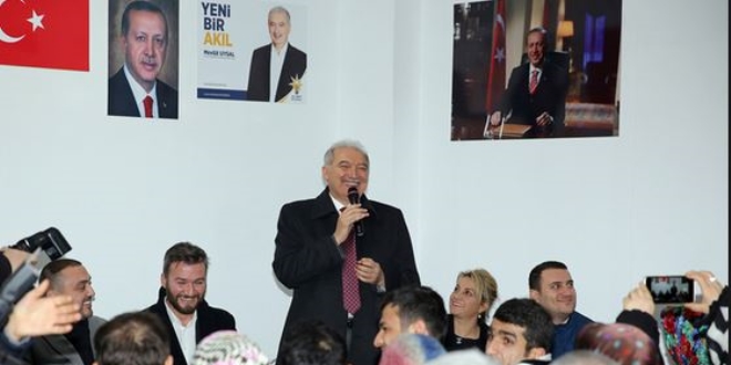 Başkan Uysal müjde verdi! Metro ve metrobüs geliyor