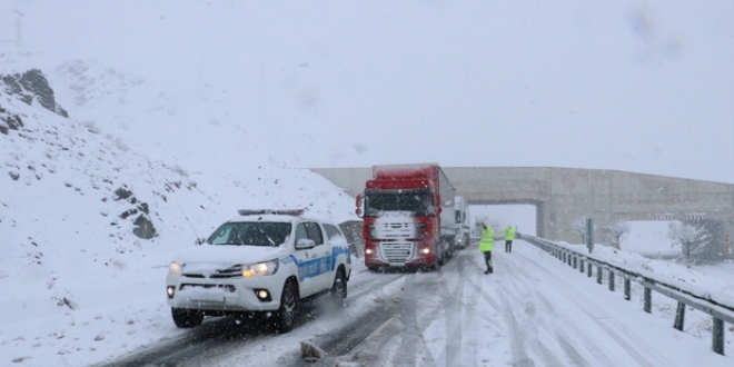 Tokat-Sivas kara yolu ulaşıma açıldı