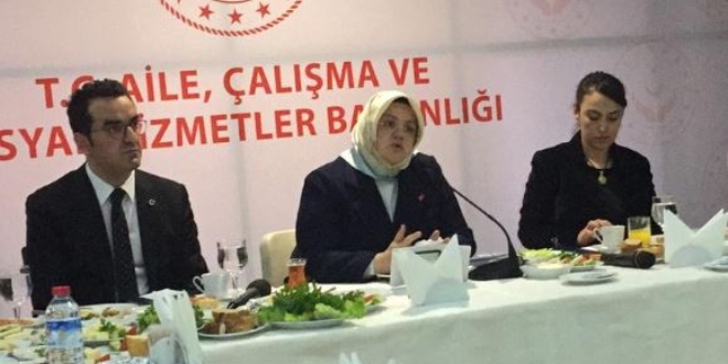 'Çocuklarımızın geleceği için EYT gündemimizde yok'