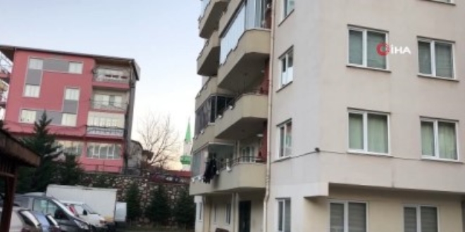 Bunalıma girip intihar eden genç hemşire hayatını kaybetti