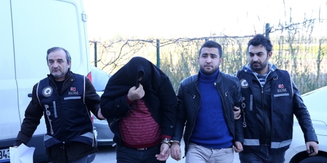 Adana'da 'joker' operasyonu: 30 gözaltı
