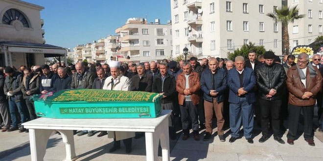 İntihar eden hemşire toprağa verildi