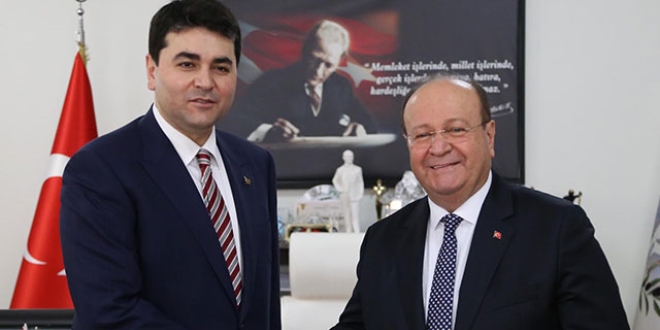 Partisi aday göstermeyince istifa edip DP'den aday oldu
