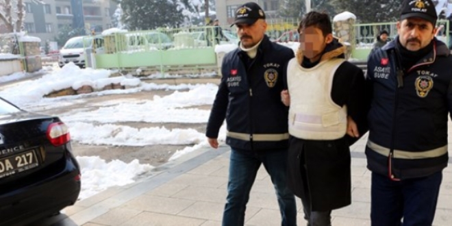 Öğrenci kardeşini bıçakla öldüren zanlı tutuklandı