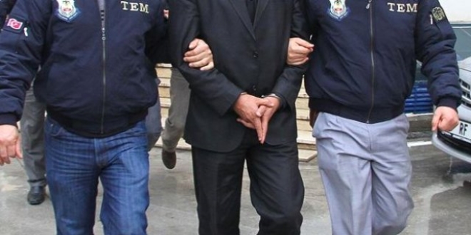 'FETÖ çekecek' yalanıyla 700 bin TL dolandıran şahıs yakalandı
