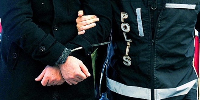 FETÖ'nün 'üniversite yapılanması'na soruşturma: 13 gözaltı