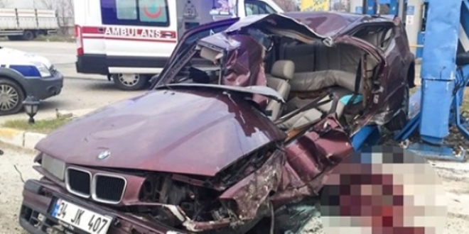 Büyükçekmece'de feci kaza: 2 ölü