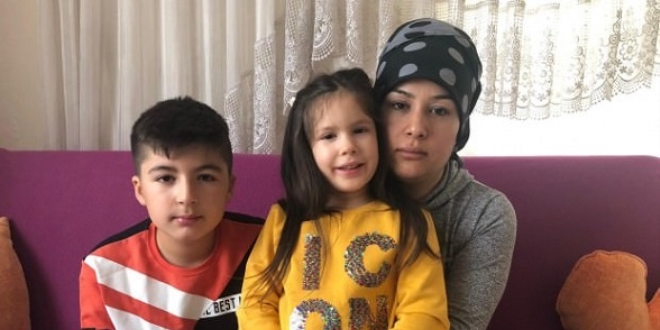 Mağazada alışveriş yapan çocuğu köpek ısırdı