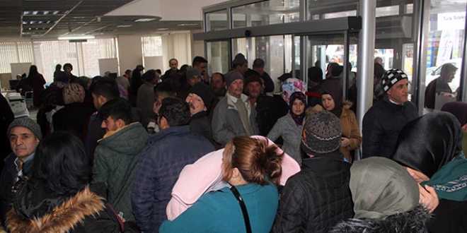 80 kişinin alınacağı geçici işe 1560 başvuru