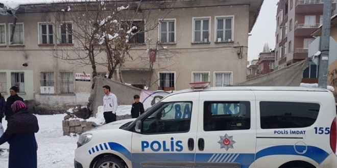 Yalnız yaşadığı evde ölü bulundu!