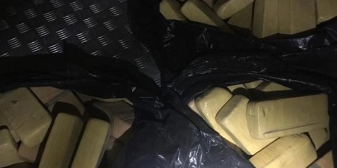Polis göz açtırmadı! 80 paketi böyle ele geçirdiler