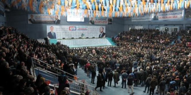 AK Parti'nin Iğdır belediye başkan adayları tanıtıldı