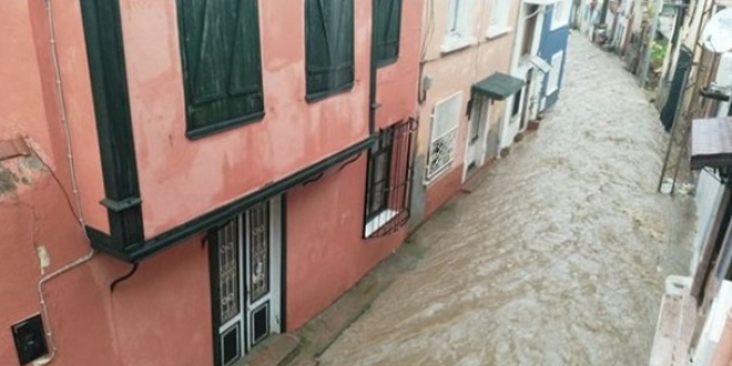 Ayvalık, göle döndü